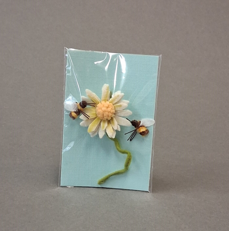 Daisy & Bees