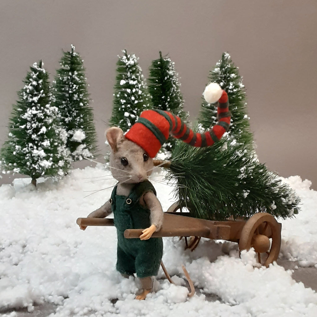 Winter Mouse - "Elmer"