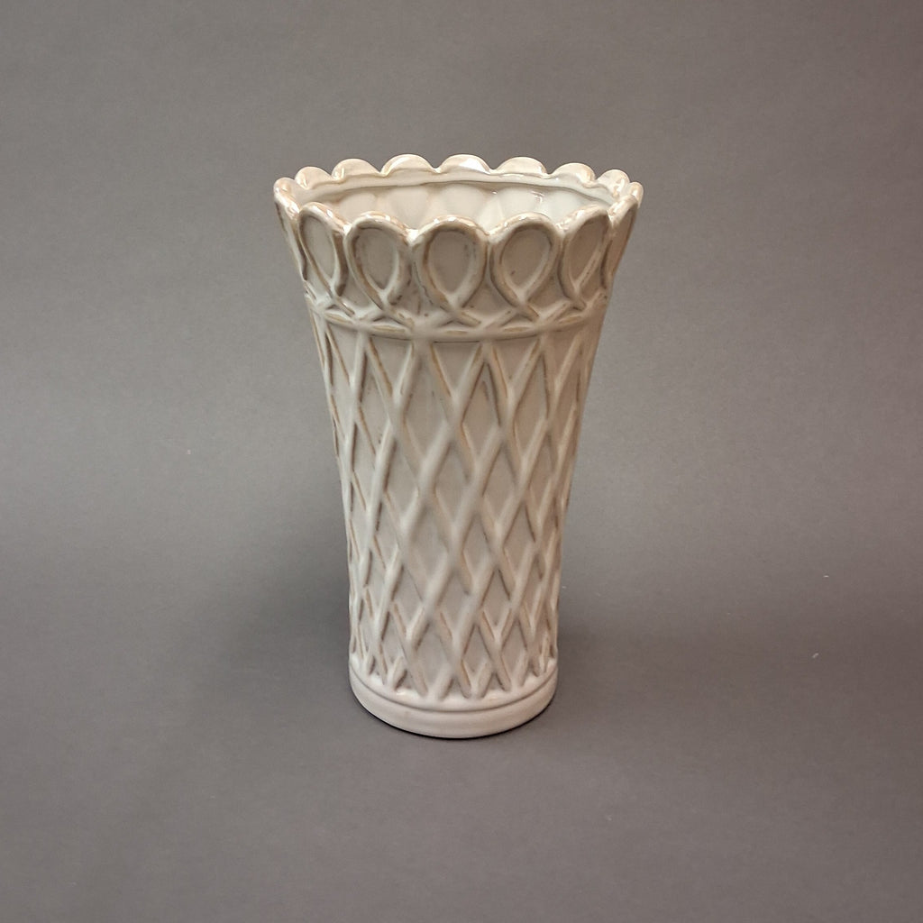 Daffodils-Vase