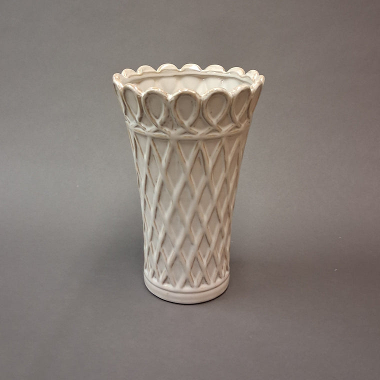 Daffodils-Vase