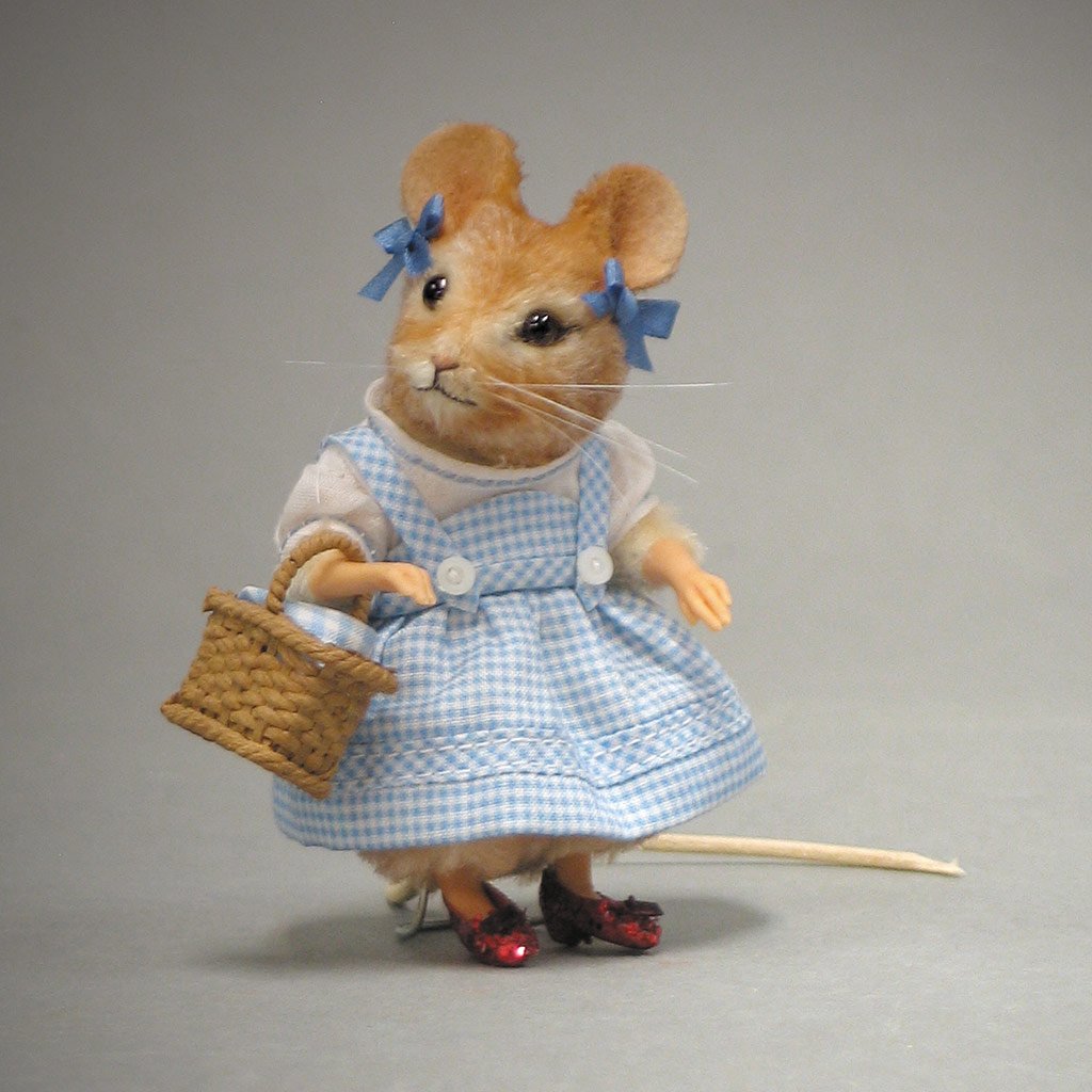 Dorothy Mouse - Wizard of Oz™ plush mouse doll