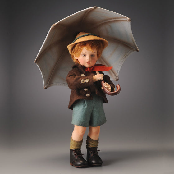 Friedrich molded felt doll with umbrella