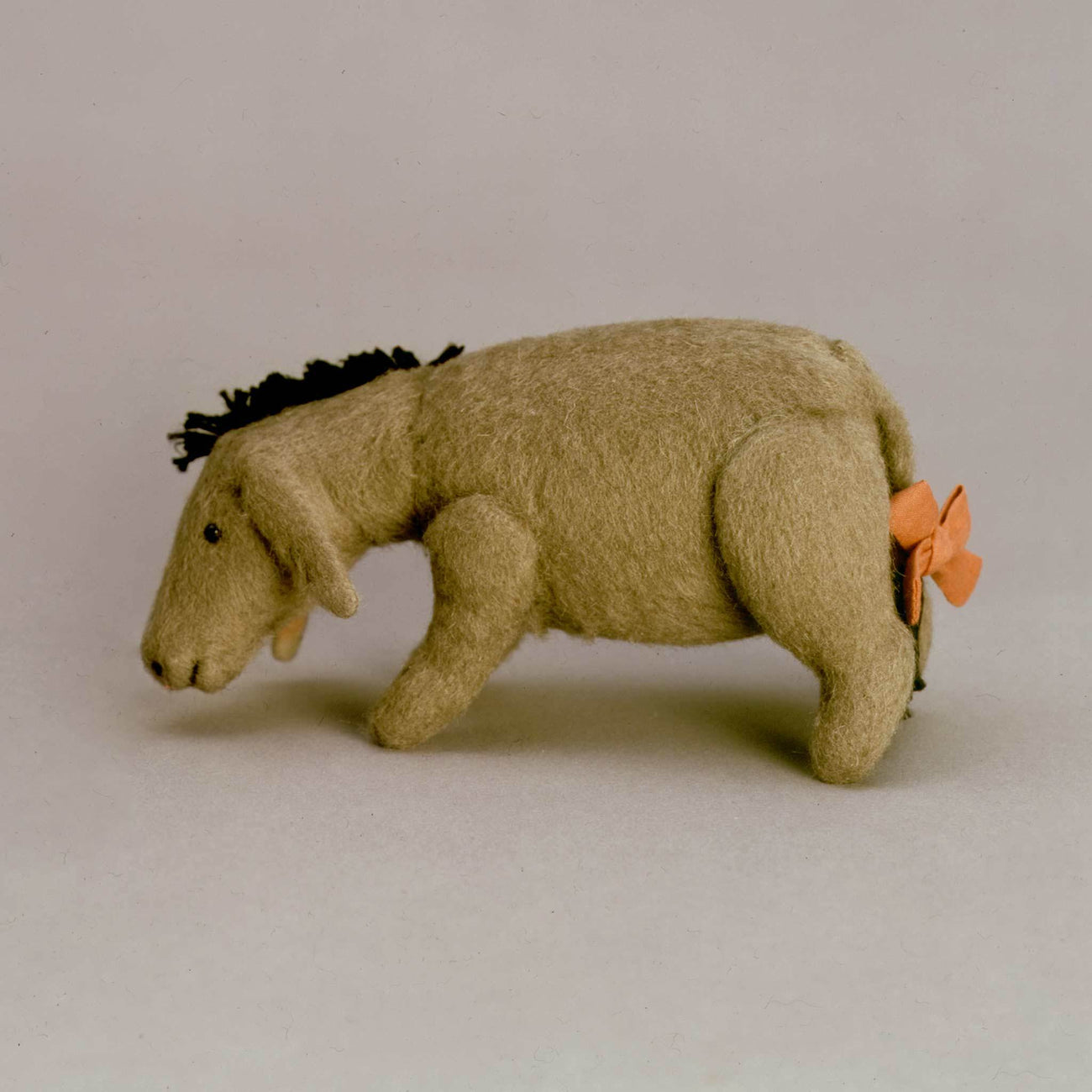 Party Eeyore | R. John Wright Dolls
