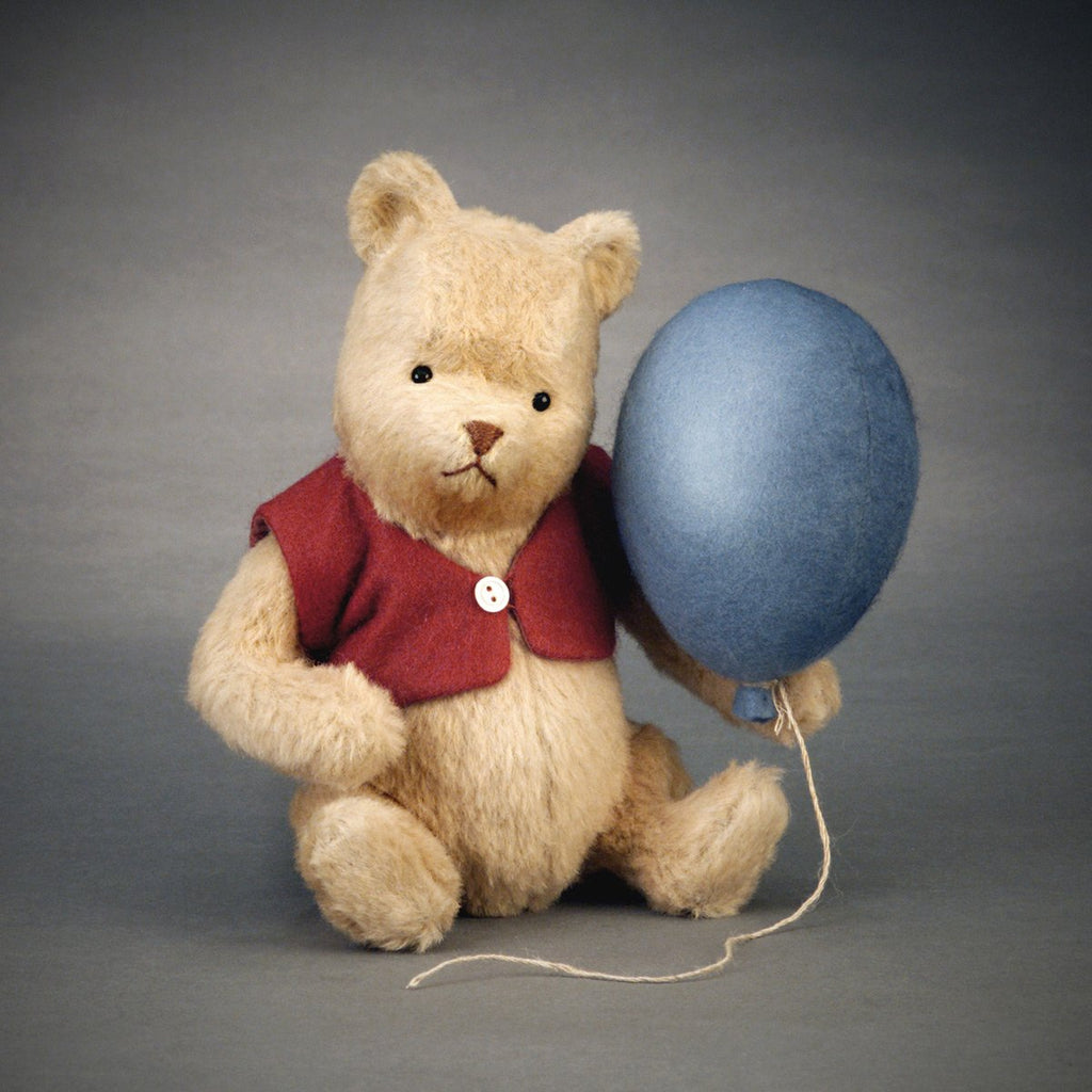 Pooh's Blue Balloon