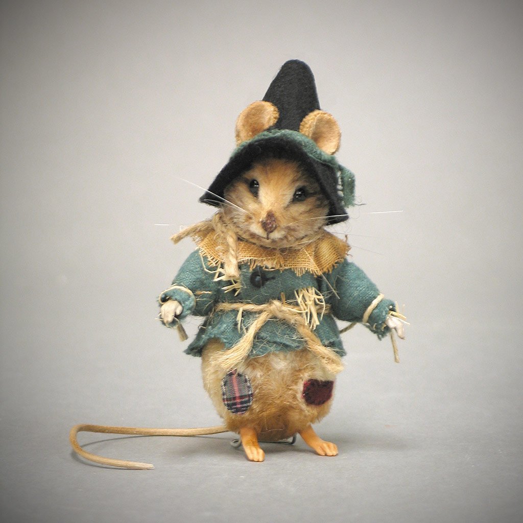 Scarecrow Mouse - Wizard of Oz™
